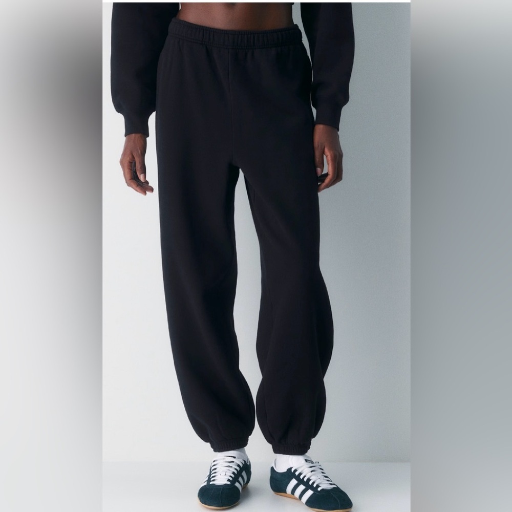 ARITZIA SWEAT FLEECE COZY FLEECE MEGA FIT Black Sweatpants Size XS - Picture 4 of 11